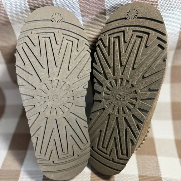 UGG women tasman Slippers sz EU 36 brown - Picture 4 of 4